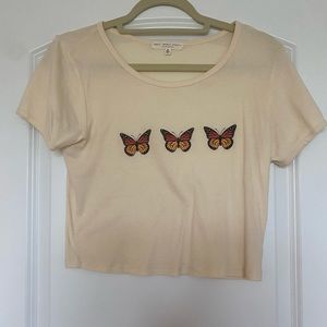 Urban Outfitters Cropped Butterfly Graphic T-shirt size M